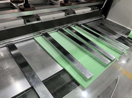 안정적인 출력 간편한 작동 필터 접착 접착제 접착제 생산 라인